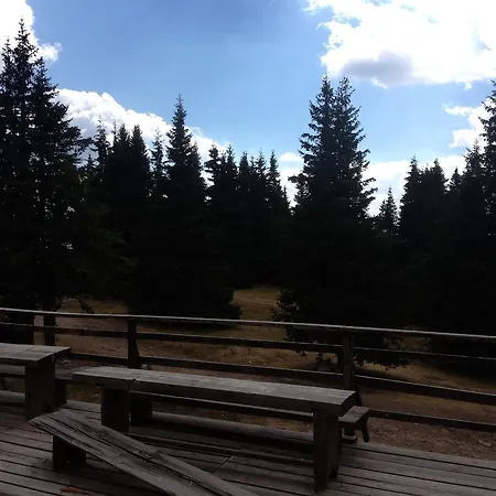 In Castle Complex アパート パンポロボ